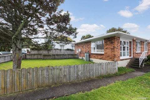 1/0 Wade Avenue, Onehunga, Auckland