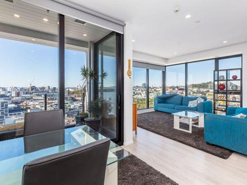 8 HEREFORD ST, Te Atatu Peninsula, Auckland 