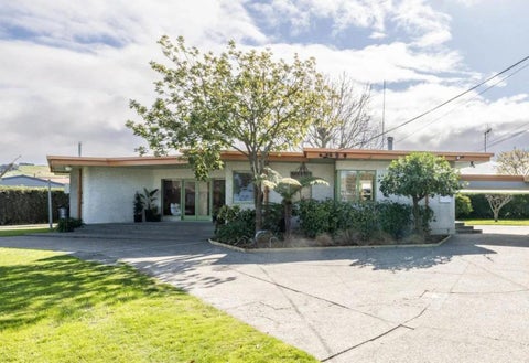 16 Howard Road, Taradale, Napier