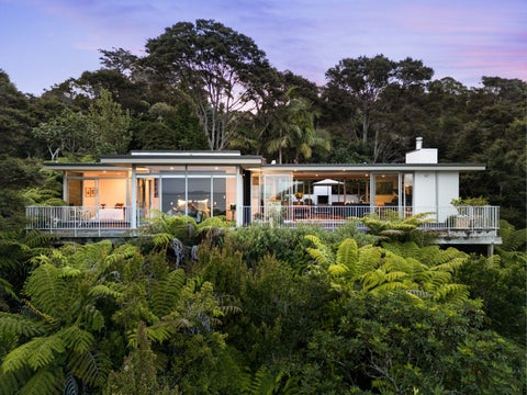 730A South Titirangi Road, Titirangi, Auckland