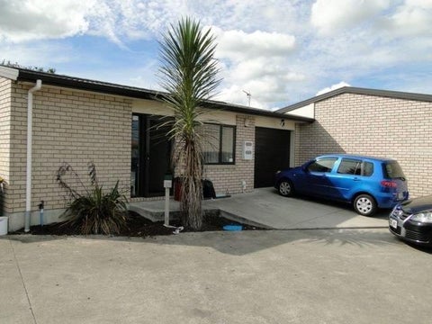 15 Tironui Station Road East, Papakura