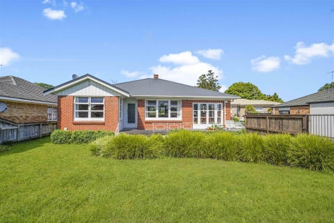 320 Cambridge Road, Hillcrest, Hamilton