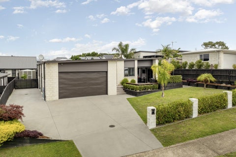 5 Manotini Way, Pyes Pa, Tauranga