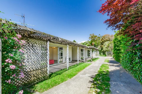 15 Park Avenue, Waikanae