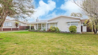 6 Gebbie Road, Taradale, Napier