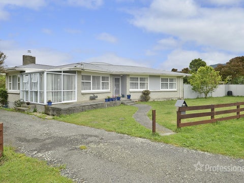 36 Wallace Street, Featherston