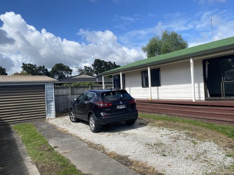 8C Claude Street, Fairfield, Hamilton