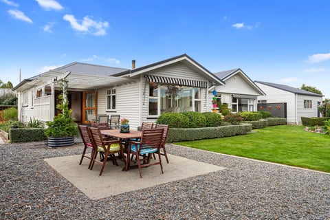 2 Church Street, Amberley, Amberley