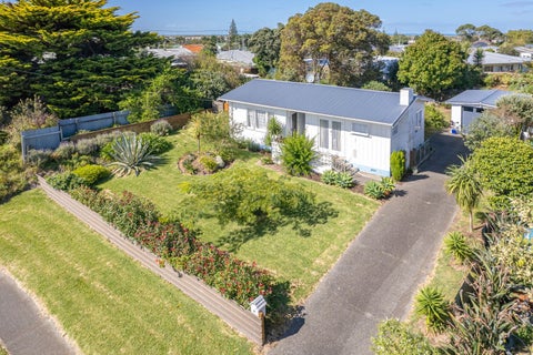 9 Lee Street, Castlecliff, Whanganui