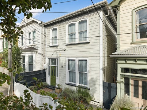 6 Russell Terrace, Newtown, Wellington