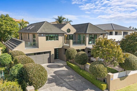 9 Onemana Way, Te Atatu Peninsula, Auckland