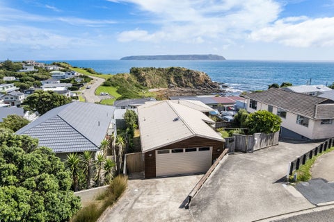 25 Richard Street, Titahi Bay, Porirua