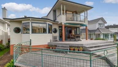 7 Bangor Street, Point Chevalier, Auckland