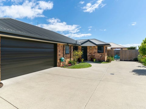 30 Ngawhatu Road, Stoke, Nelson