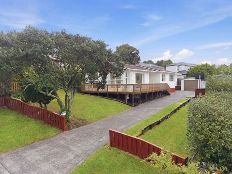 5 Nor'East Drive, Northcross, Auckland