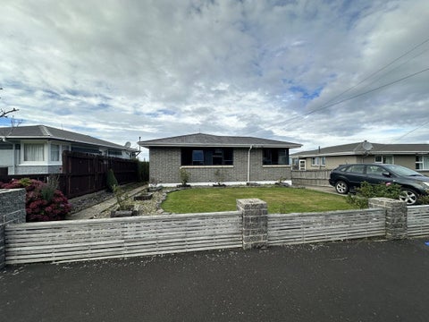 20 Stephen Street, Halfway Bush, Dunedin