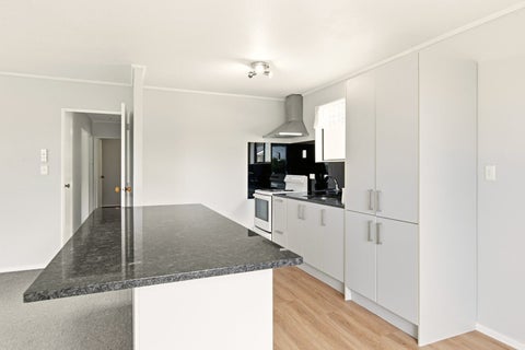 154 Sievers Grove, Cannons Creek, Porirua