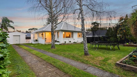 82 Hillcrest Road, Papatoetoe, Auckland