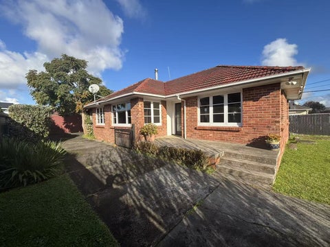 7 Rixon Place, Te Atatu Peninsula, Auckland