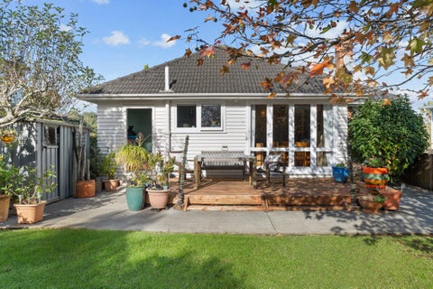 29 Weybridge Crescent, Glen Innes, Auckland