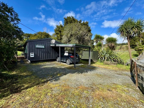 1300 Weranui Road, Silverdale
