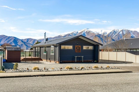 9 Cirrus Place, Omarama