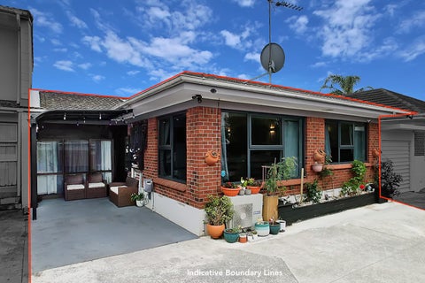 2/21 Glen Avenue, Papatoetoe, Auckland