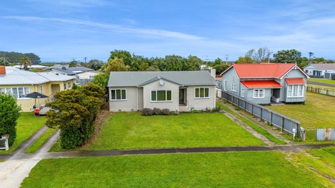 24 Riemenschneider Street, Manaia, Manaia