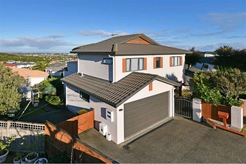 43 Ribbonwood Crescent, Goodwood Heights, Auckland