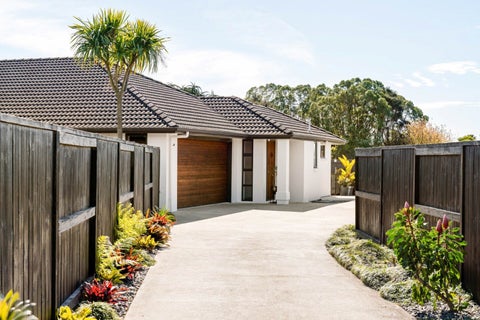 12 Carrington Drive, Papamoa Beach, Papamoa