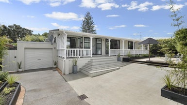 9A Centreway Road, Orewa, Orewa