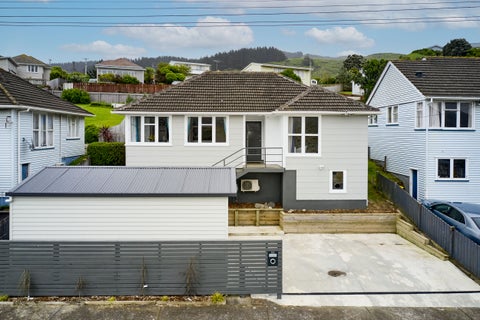 55 Davidson Crescent, Tawa, Wellington