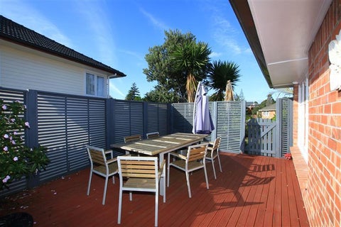 21 Essex Street, Te Atatu South, Auckland