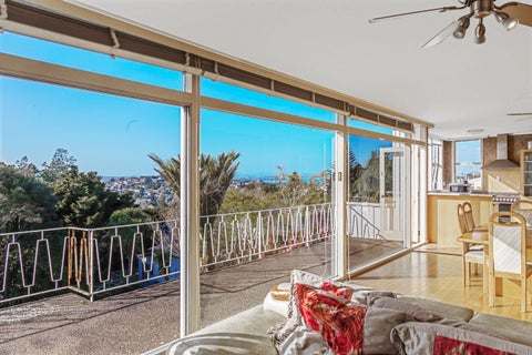 181 Glenfield Road, Hillcrest, Auckland