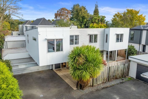 17A Brockworth Place, Riccarton, Christchurch