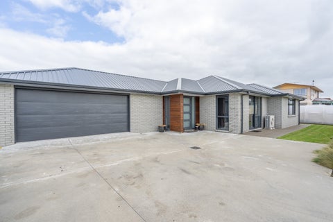 36 Price Street, Grasmere, Invercargill