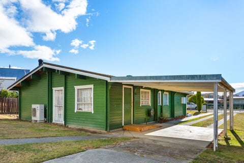34 Black Peak Road, Omarama