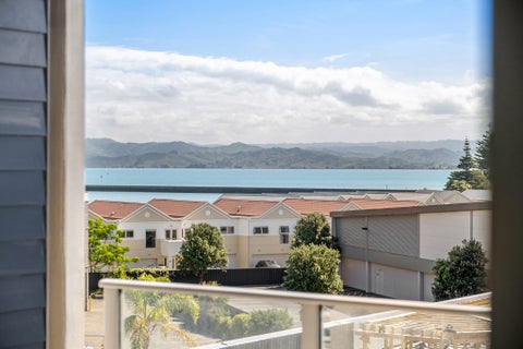 302/4 Reads Quay, Gisborne, Gisborne