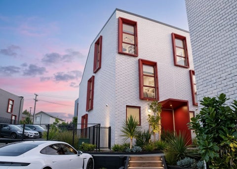 27 Maea Lane, Mount Roskill, Auckland