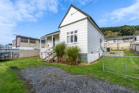 1 Ann Street, Bluff