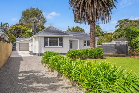 12 Domain Road, Otaki, Otaki