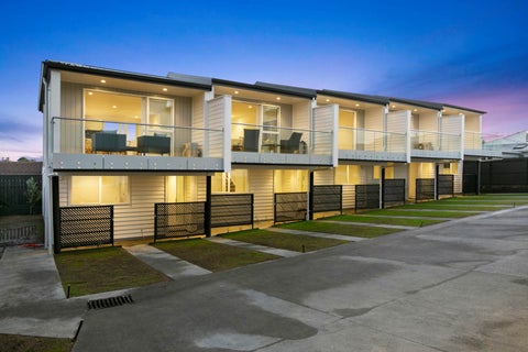 7/70A Barrack Road, Mount Wellington, Auckland
