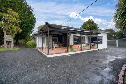 20 Huruhuru Road, Otatara