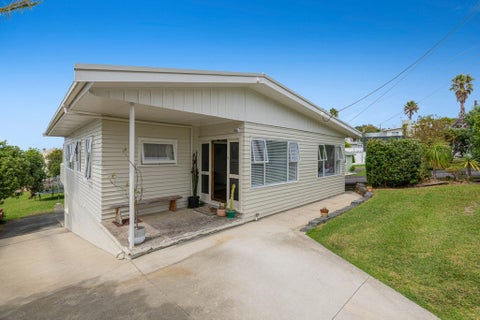 1031 Whangaparaoa Road, Tindalls Beach, Whangaparaoa
