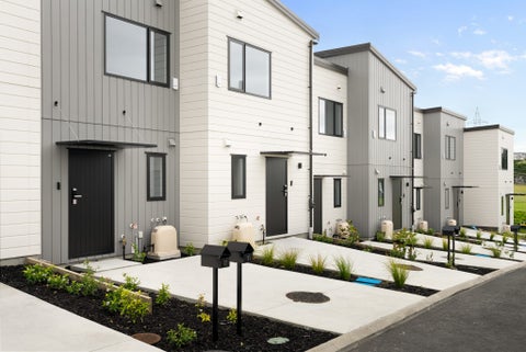 25 Awhi Lane, Massey, Auckland