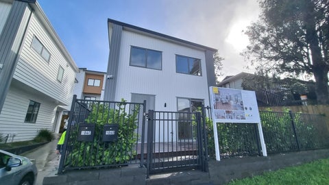 104D Moire Road, West Harbour, Auckland