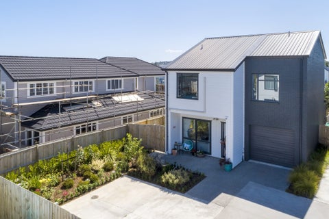 61C Taniwha Street, Wai o Taiki Bay, Auckland