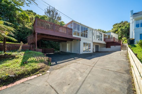105 Donald Street, Karori, Wellington