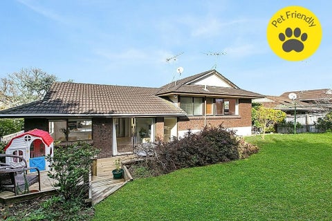 3 Mirrabooka Avenue, Botany Downs, Auckland