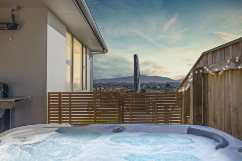 99 Kakariki Grove, Waikanae, Waikanae
